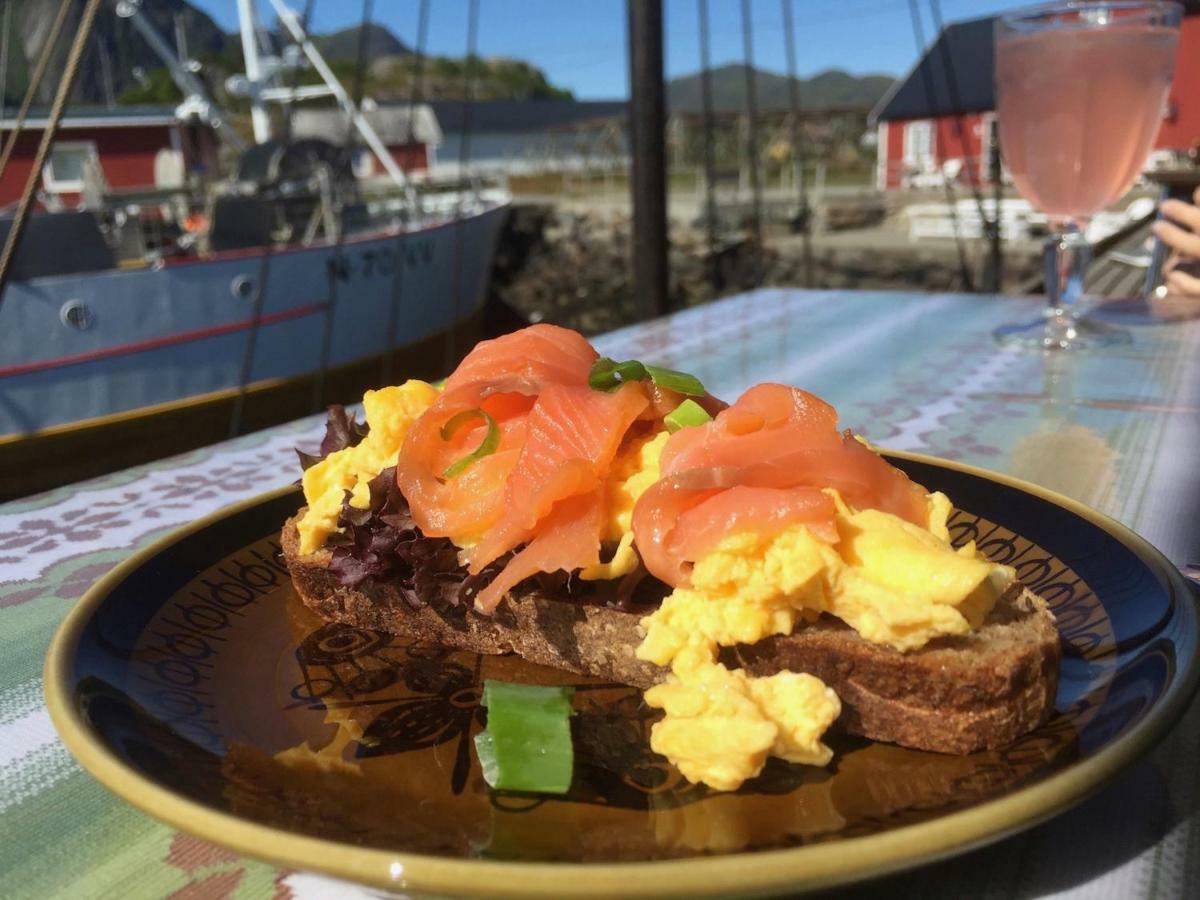 לקנס Midnight Sun View Lofoten מראה חיצוני תמונה